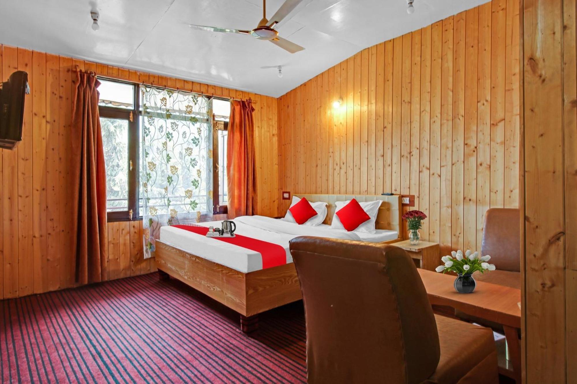Hotel O Jay Palace Srinagar  Bagian luar foto